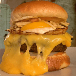 Deluxe Cheeseburger