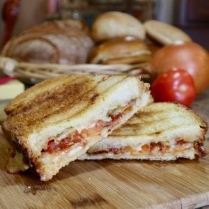 Bacon Tomato Grilled Cheese