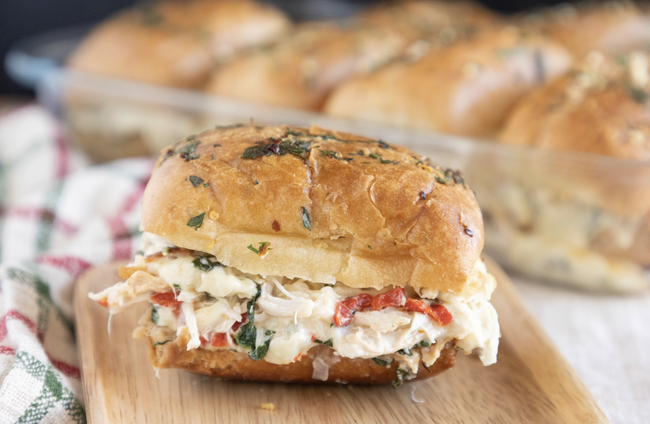 Red & Green Cheesy Chicken Sliders