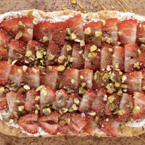 Strawberry Cannoli Cream Pinsa