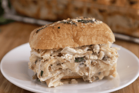Chicken Alfredo ​​Garlic Bread Sliders