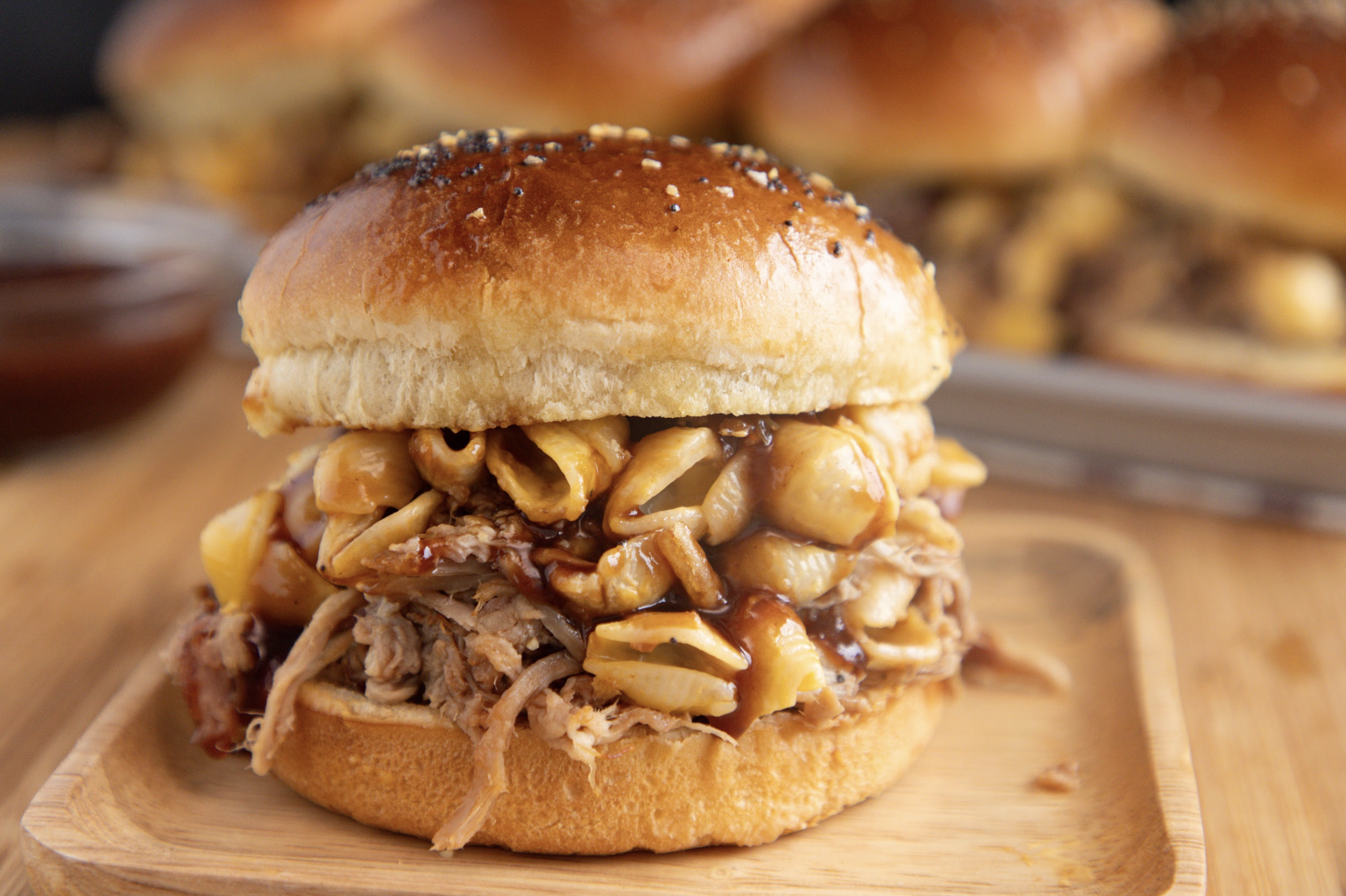 Pulled Pork Mac & Cheese Rolls